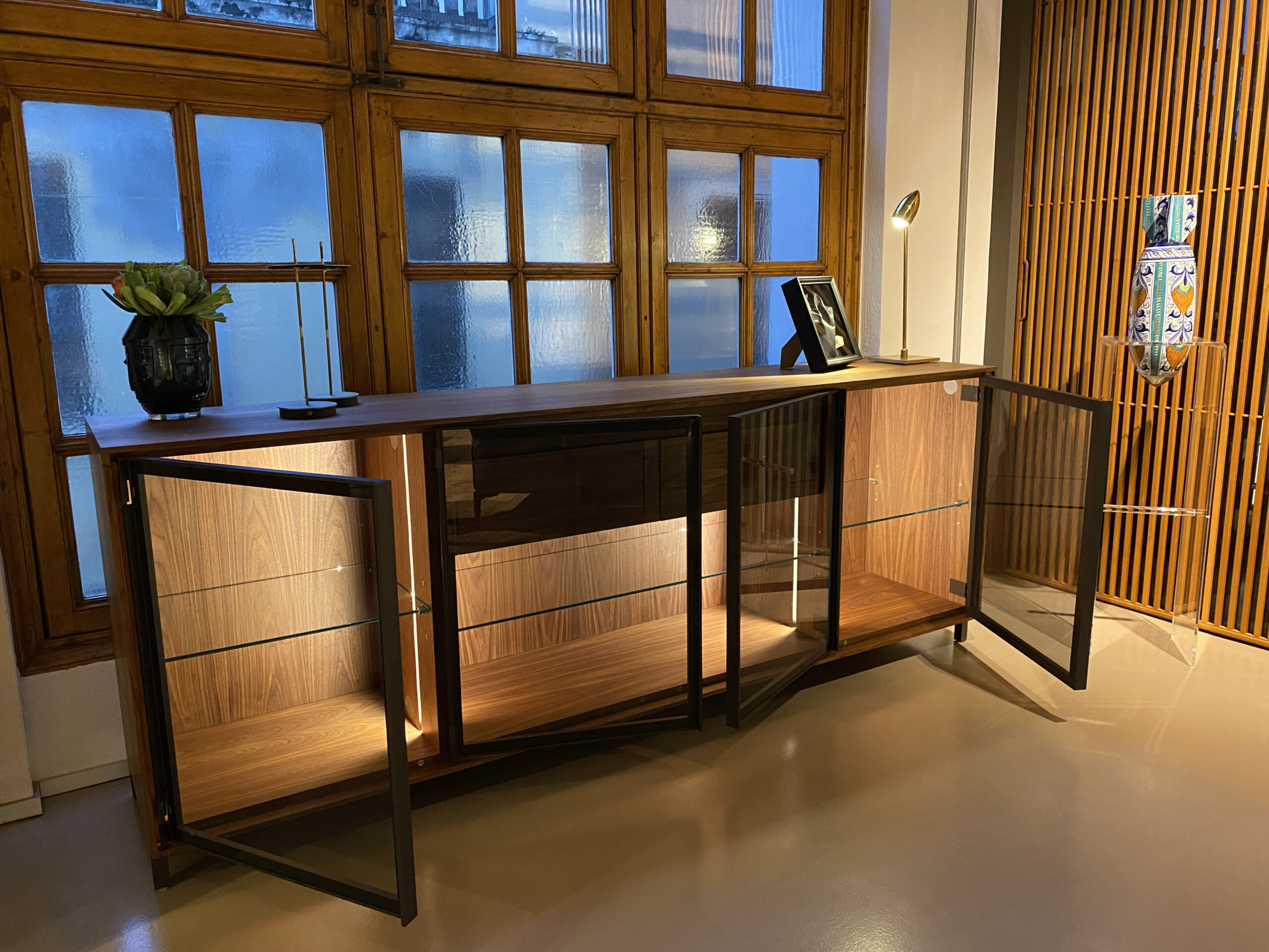 RIVA CREDENZA  MOD. PANDORA GLASS